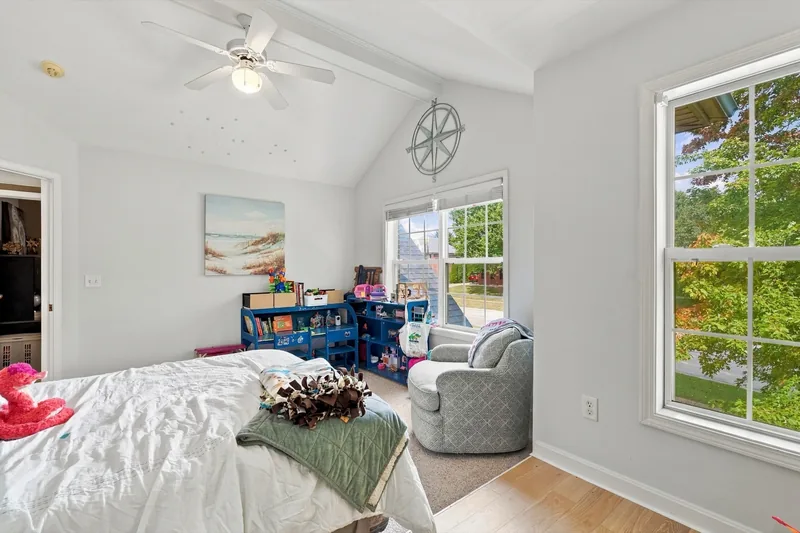 Upstairs bedroom